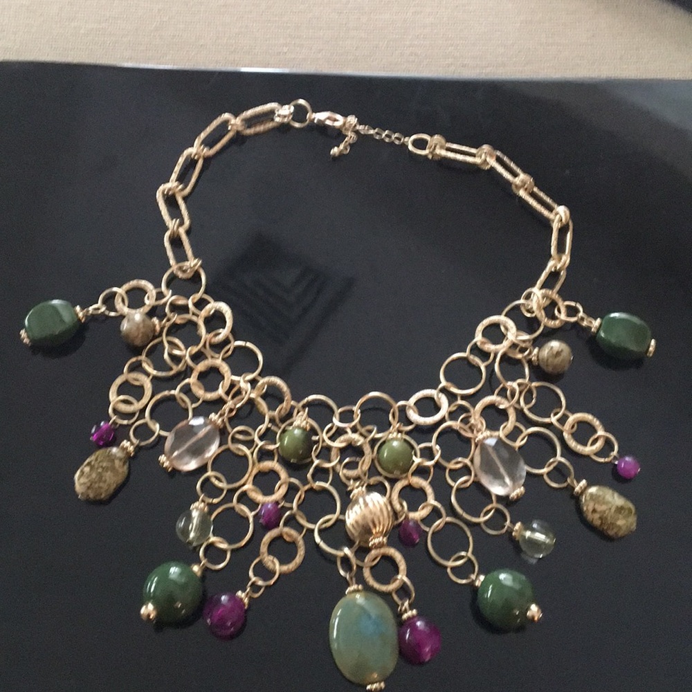 Statement necklace